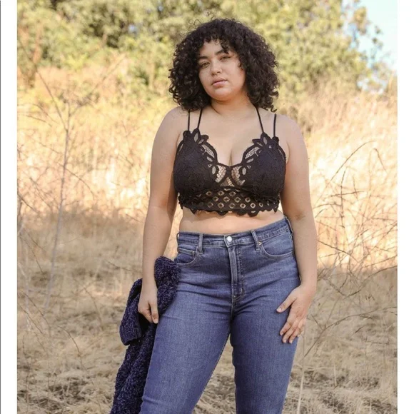 ❤️ Bestselling Crochet Padded Lace Longline Bralette Plus Size XL 14 - Picture 2 of 3